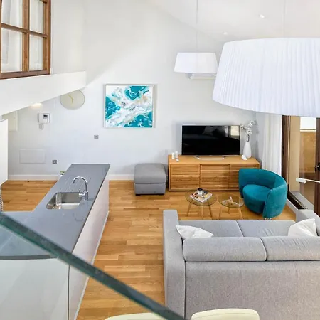 Sebastian Souviron In By Solaga Homes Málaga