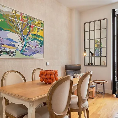 Sebastian Souviron In By Solaga Homes Apartment *