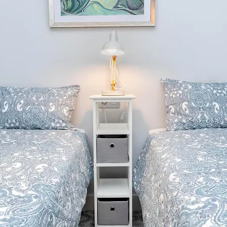 Sebastian Souviron In By Solaga Homes Apartment Malaga