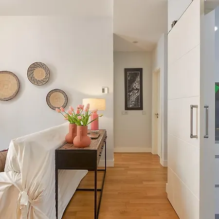 Sebastian Souviron In By Solaga Homes Apartment Malaga